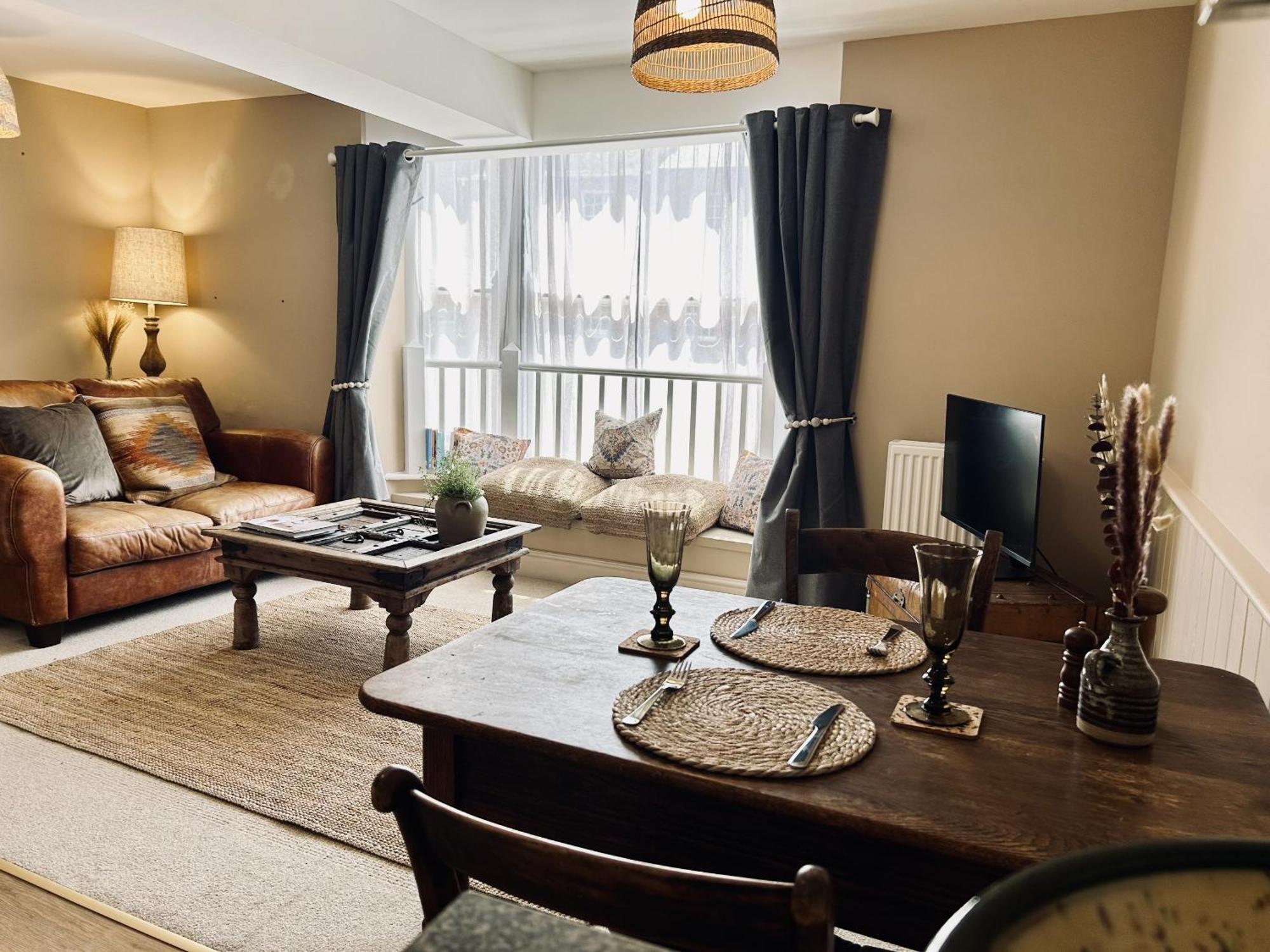 Bridport Town Centre Flat Apartment Room photo