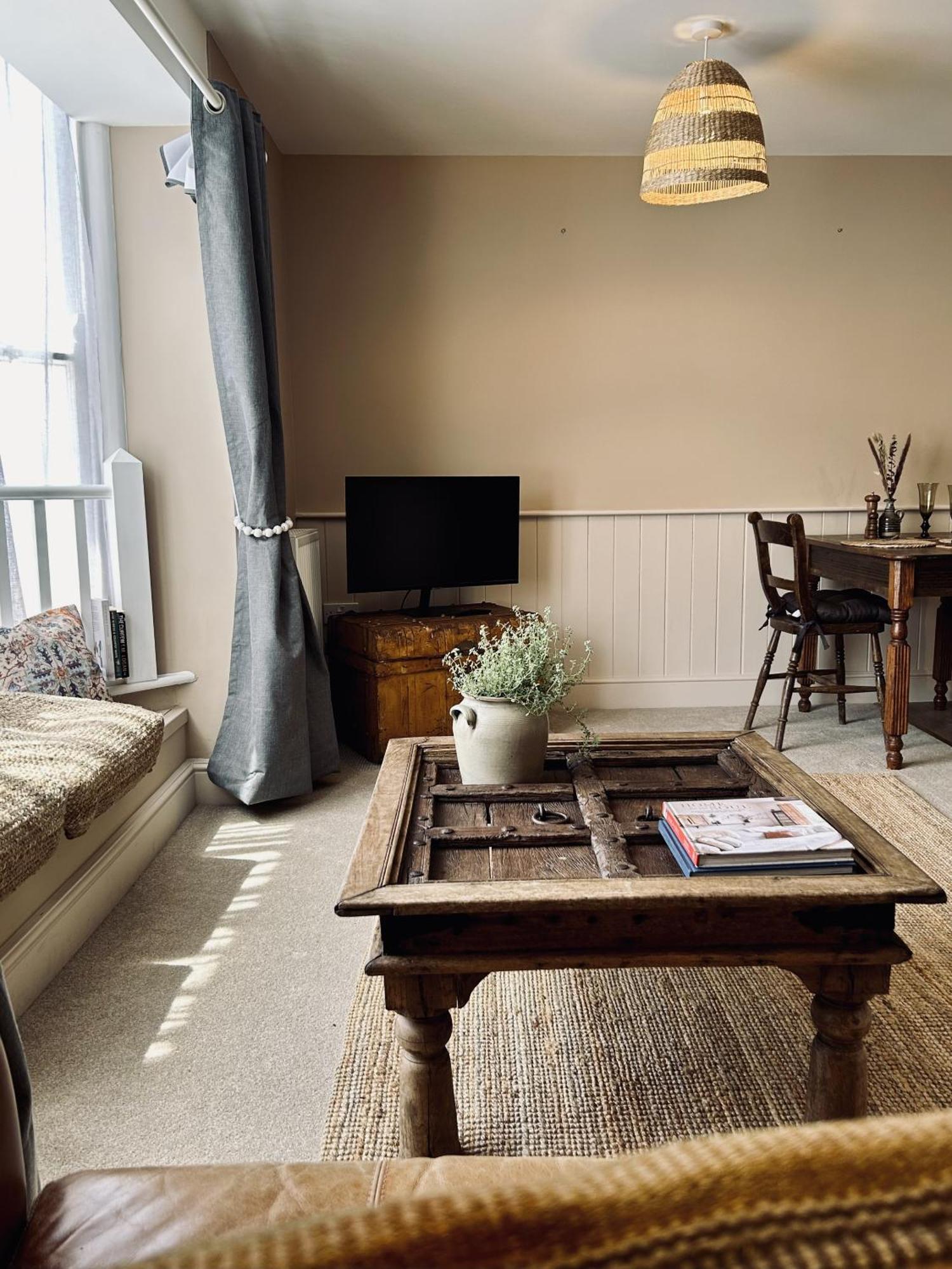 Bridport Town Centre Flat Apartment Room photo